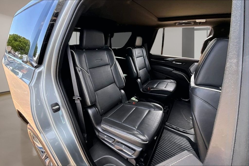 Used 2023 Silver Cadillac Sport image 27