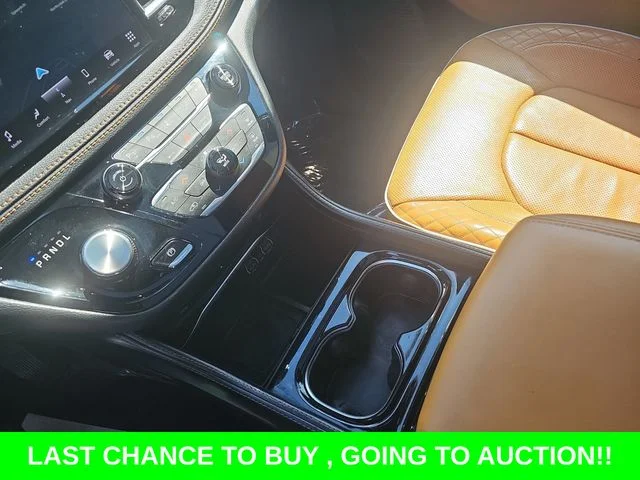 Used 2022 White Chrysler Pinnacle image 24