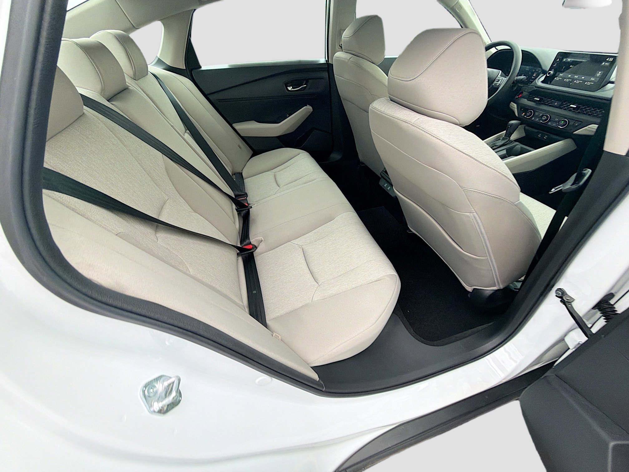 New 2026 Platinum White Pearl Honda SE image 22