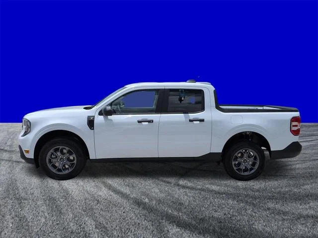 New 2026 Oxford White Ford XLT image 7