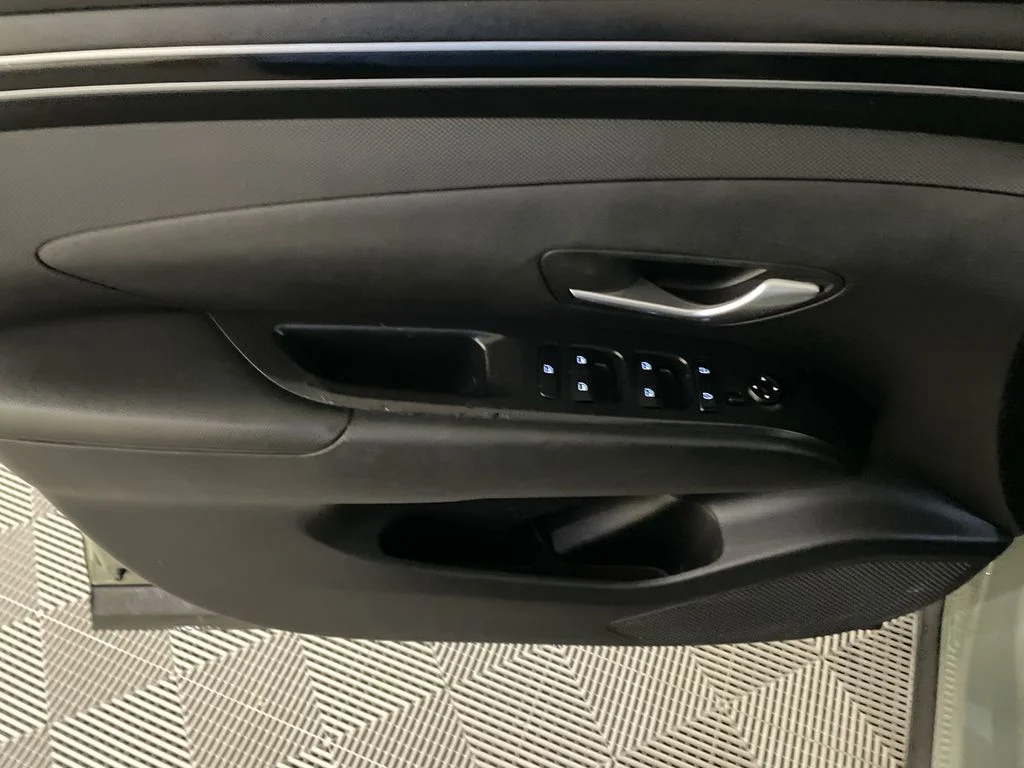 Used 2022 Sage Gray Hyundai SEL Premium image 10