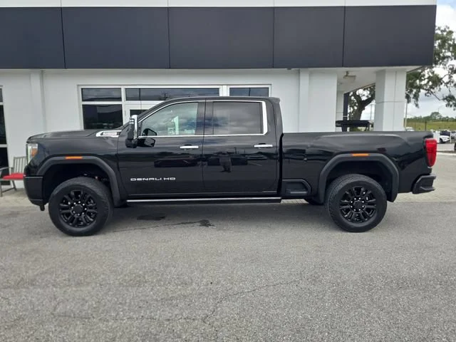 Certified Used 2022 Ebony Twilight Metallic GMC Denali image 4