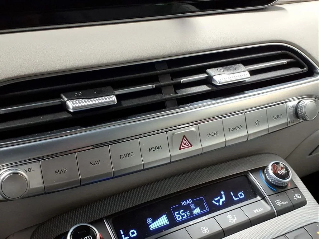 Certified Used 2022 Moonlight Hyundai Calligraphy image 9