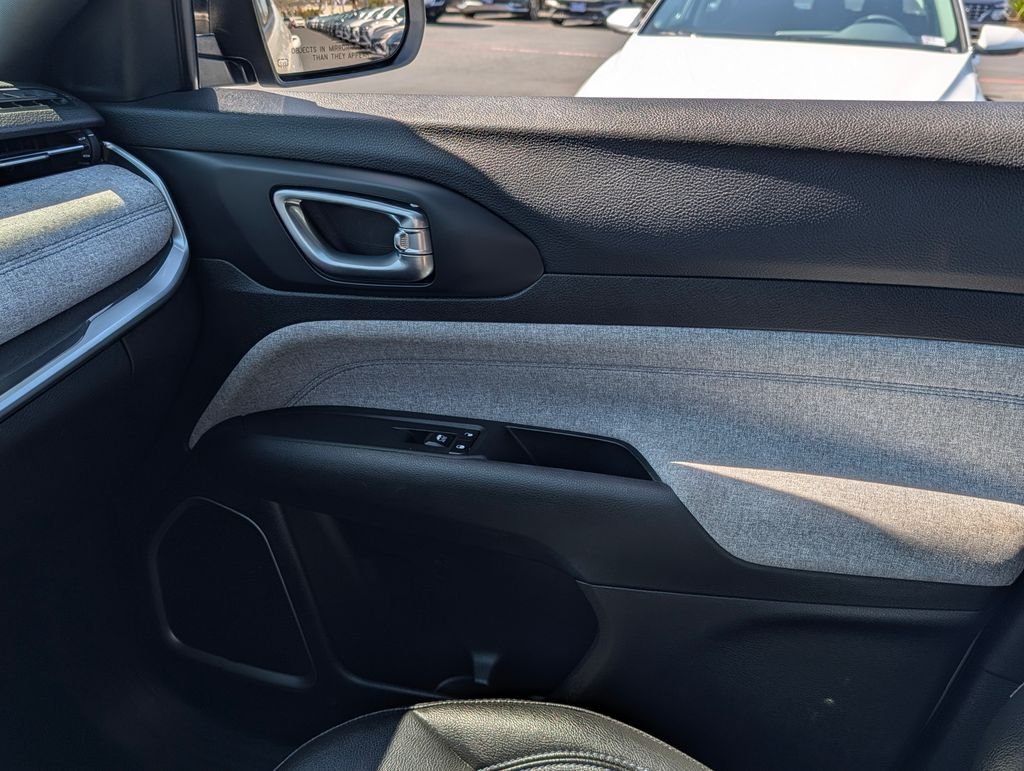2024 Jeep Compass Latitude - Photo 23