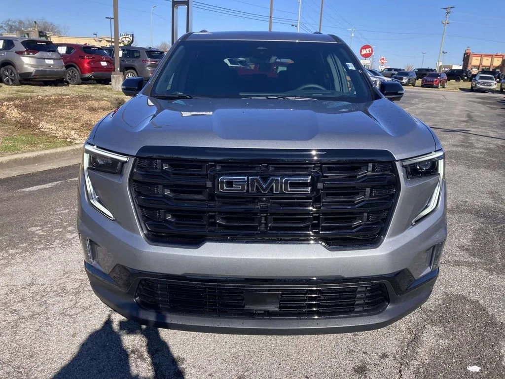 New 2026 Sterling Metallic GMC Elevation image 9