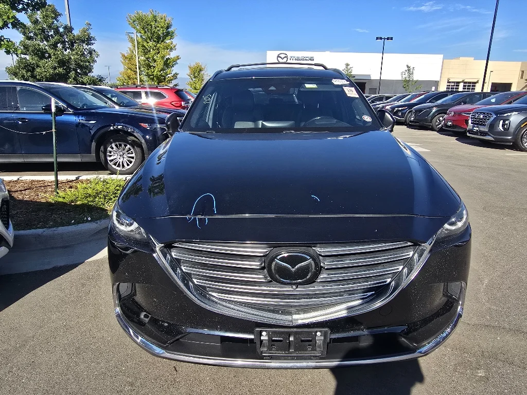 Used 2022 Jet Black Mica Mazda Grand Touring image 8