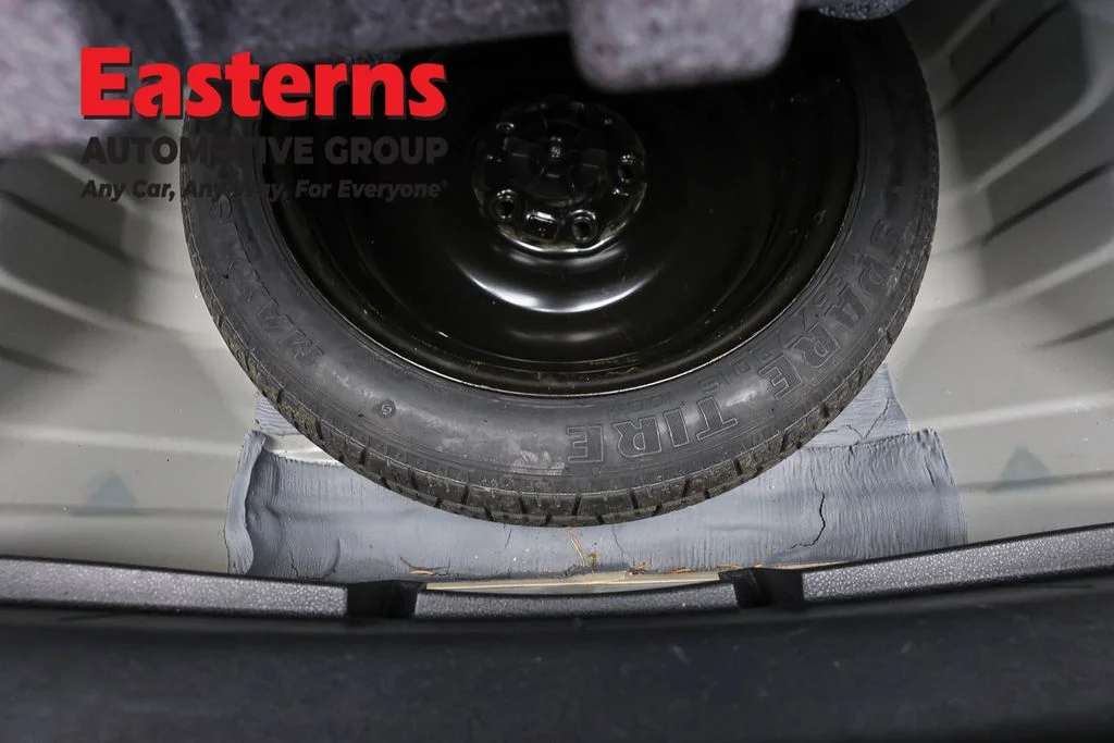 Used 2023 Gray Nissan 2.5 SR image 22
