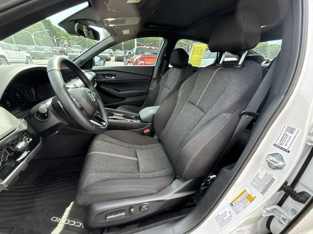 Used 2025 White Honda Sport image 13