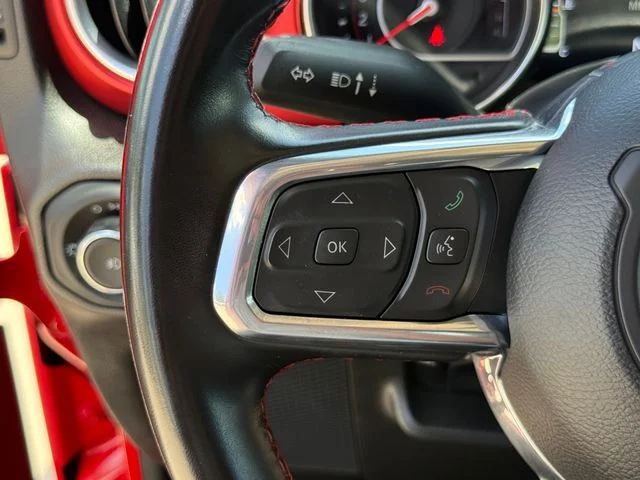 Used 2022 Red Clearcoat Jeep Unlimited Rubicon image 17