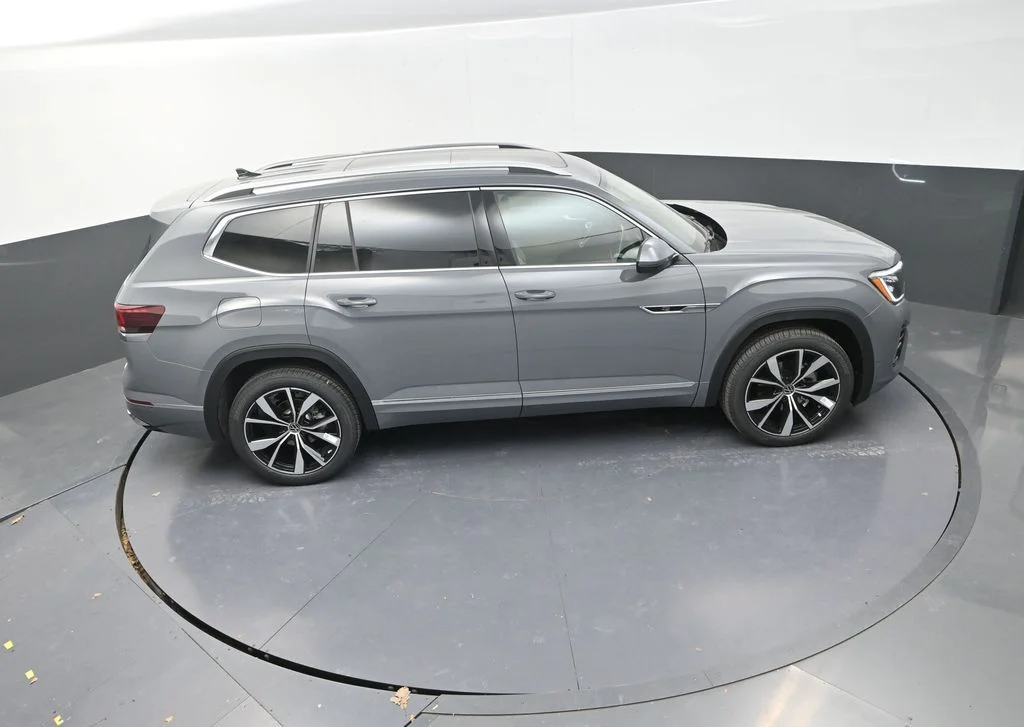 New 2026  Volkswagen 2.0T SEL Premium R-Line image 21