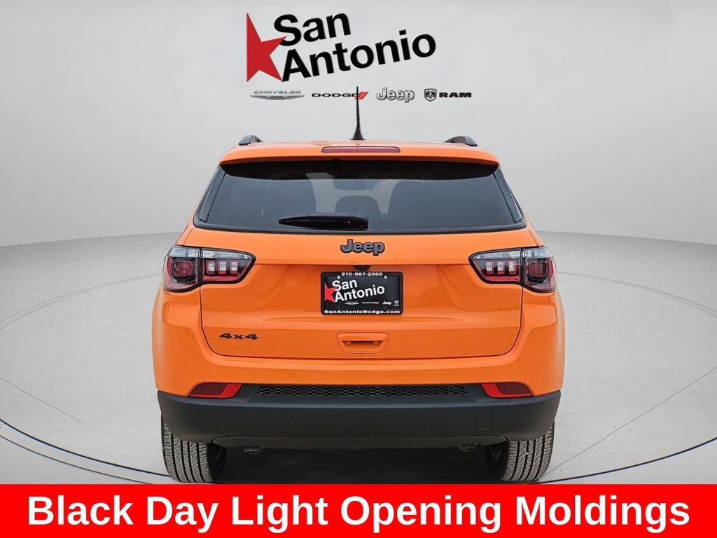 New 2026 Joose Exterior Paint Jeep Latitude image 12