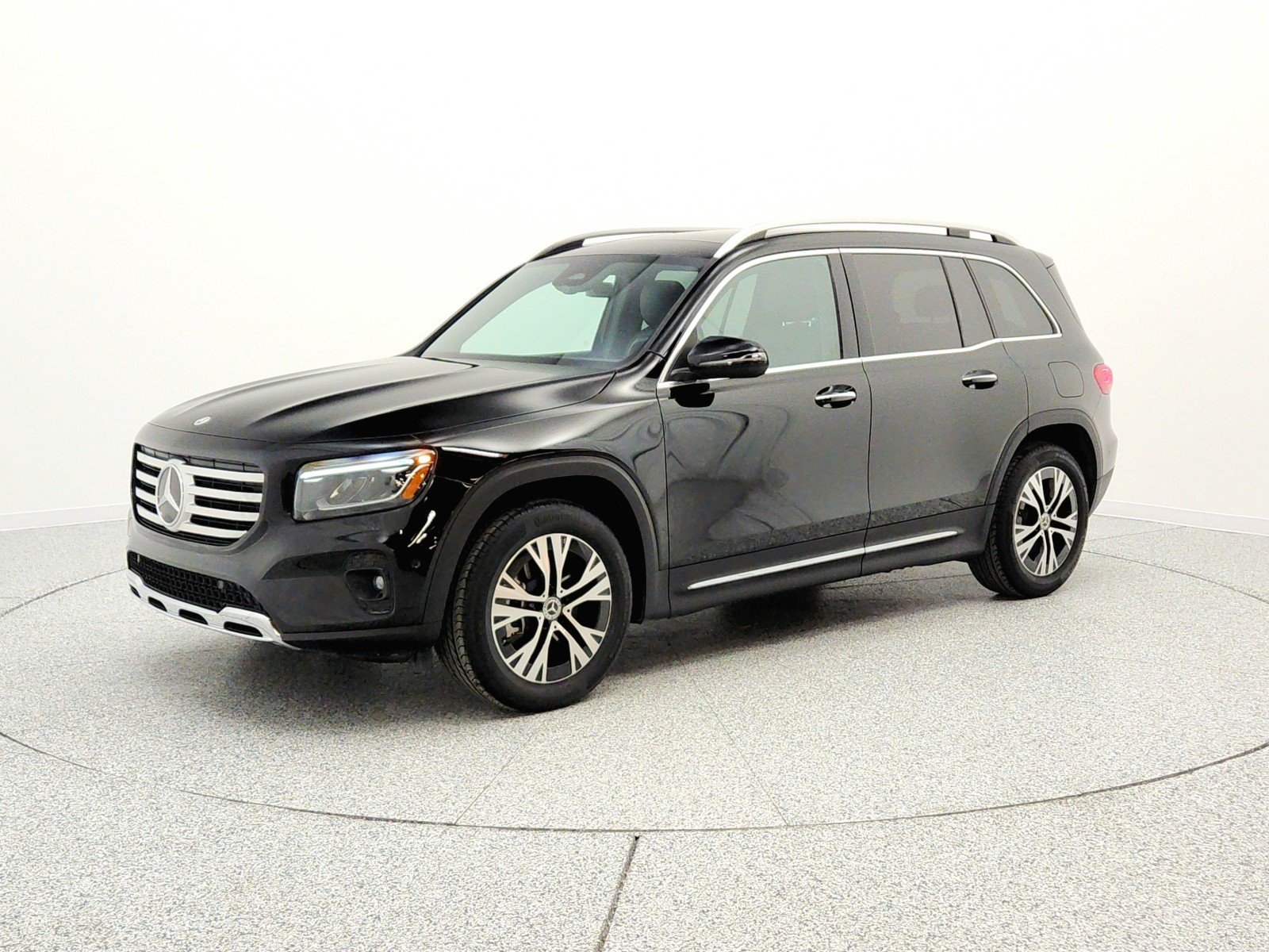 2024 Mercedes-Benz GLB GLB 250's photo