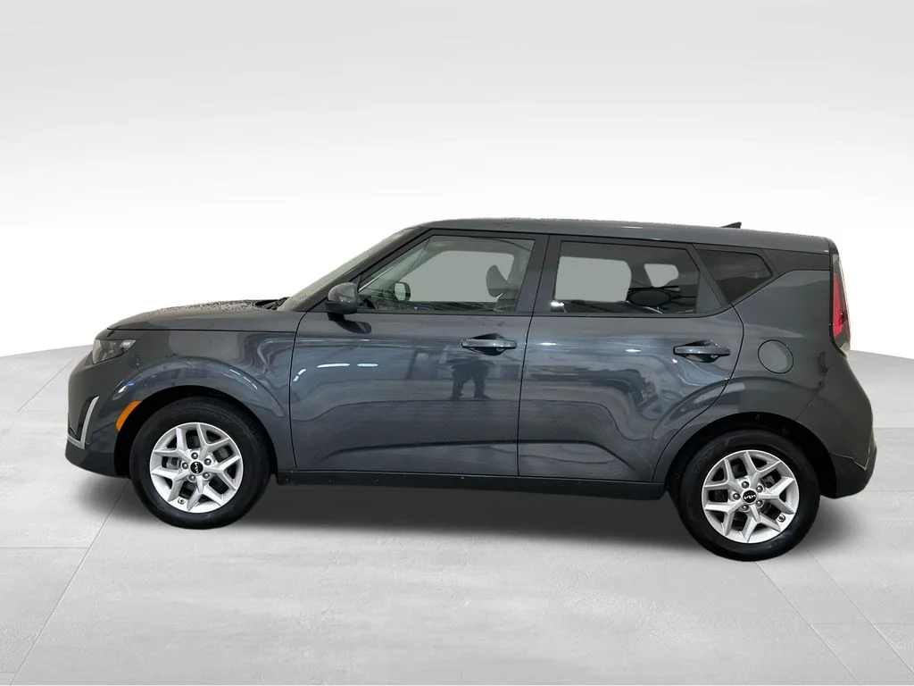Used 2025 Gray Kia LX image 2