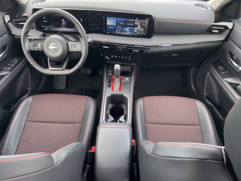 Used 2025 Yellow Nissan SR image 15