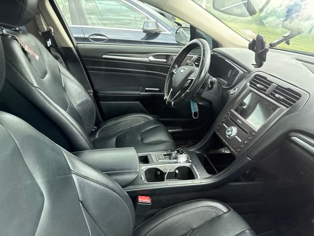 Used 2017 Shadow Black Ford Titanium image 19