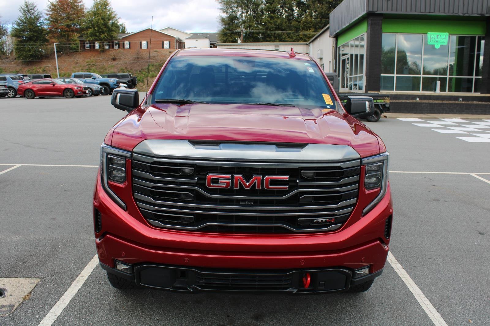 2024 Gmc Sierra 1500 AT4 photo 2