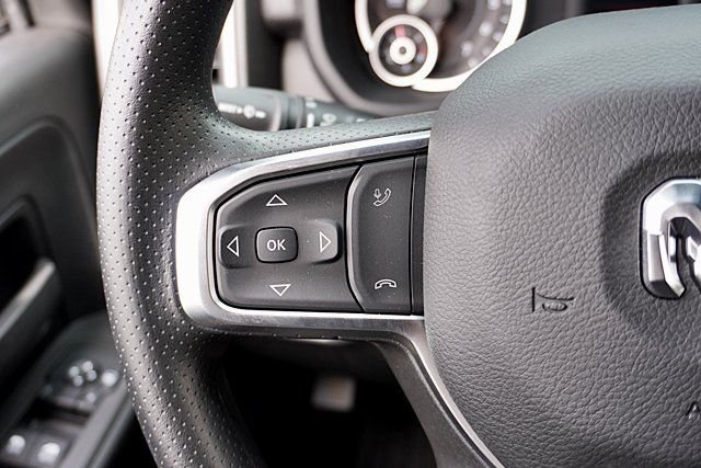 New 2026 Bright White Clear-Coat Exterior Paint RAM Tradesman image 41