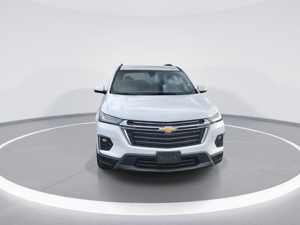 Used 2023 White Chevrolet LT image 3
