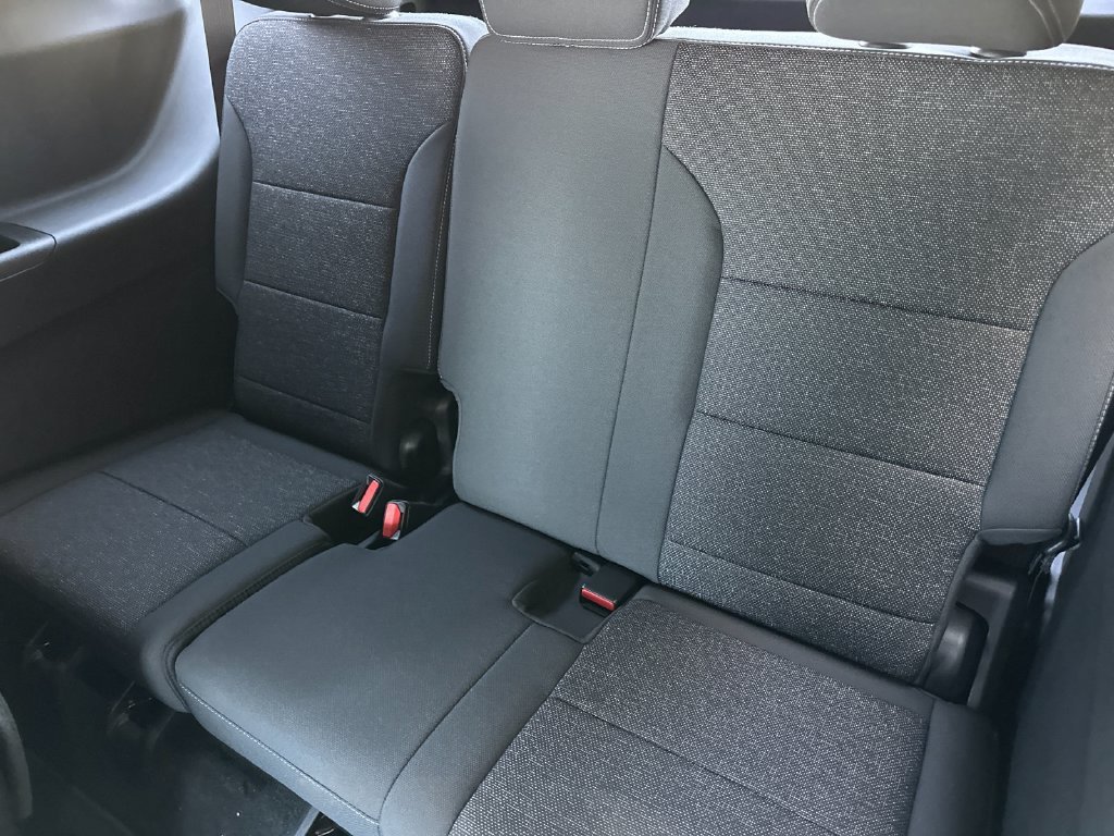 2027 Chevrolet Traverse LT - Photo 15