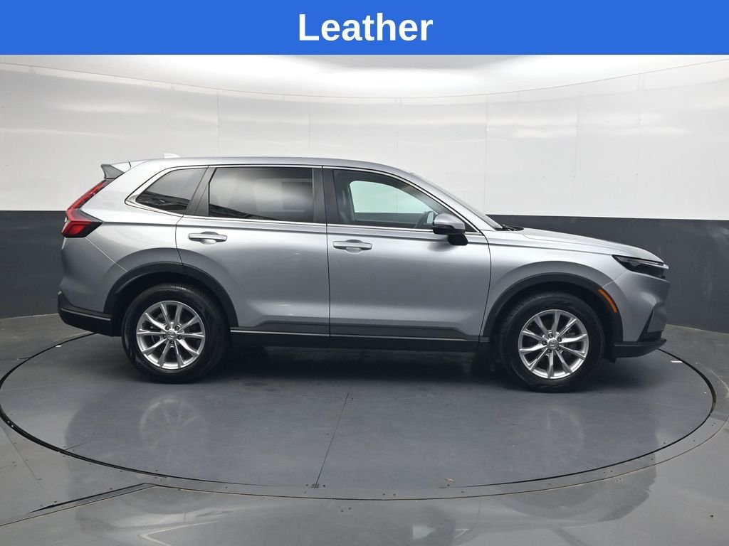 Used 2025  Honda EX-L image 3