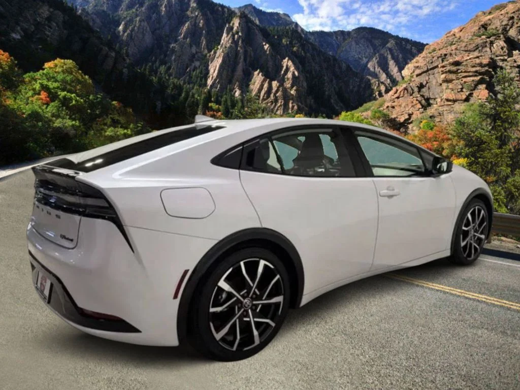 Used 2023 Beige Toyota XSE image 5