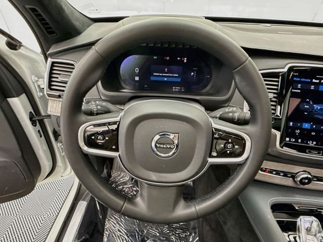 Used 2023 Crystal White Metallic Volvo Ultimate image 11