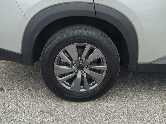 Used 2025 Silver Nissan SV image 33