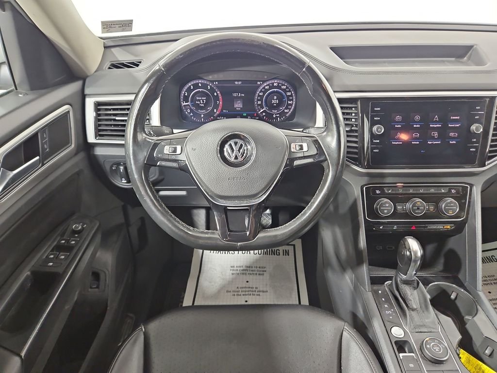 Used 2019 White Volkswagen SEL image 14