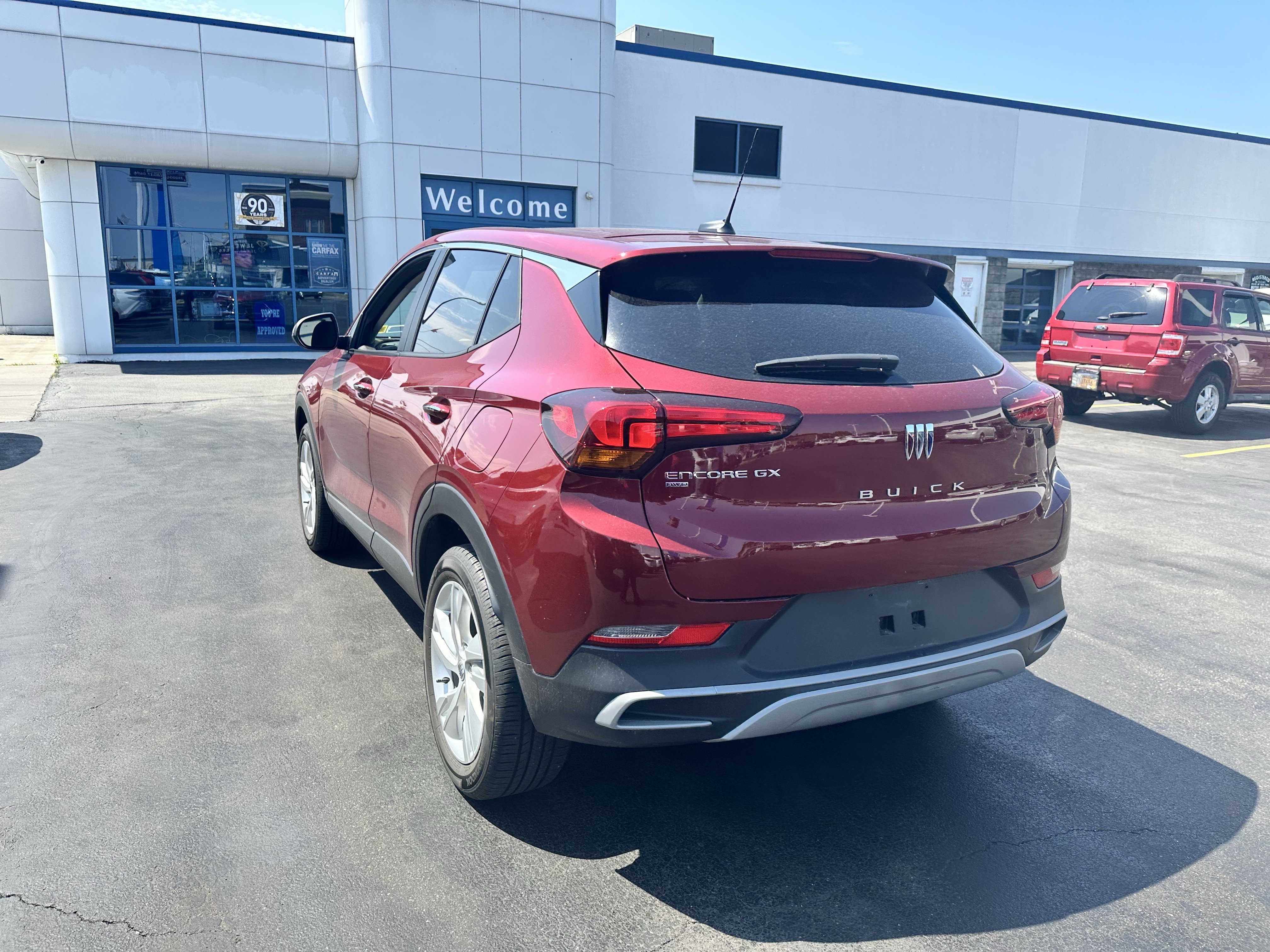Used 2024 Cinnabar Metallic Buick Preferred image 6