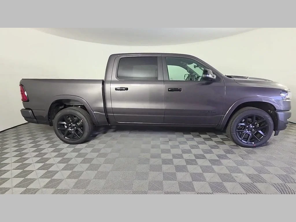 New 2026 Granite Crystal Metallic Clear-Coat Exterior Paint RAM Laramie image 24