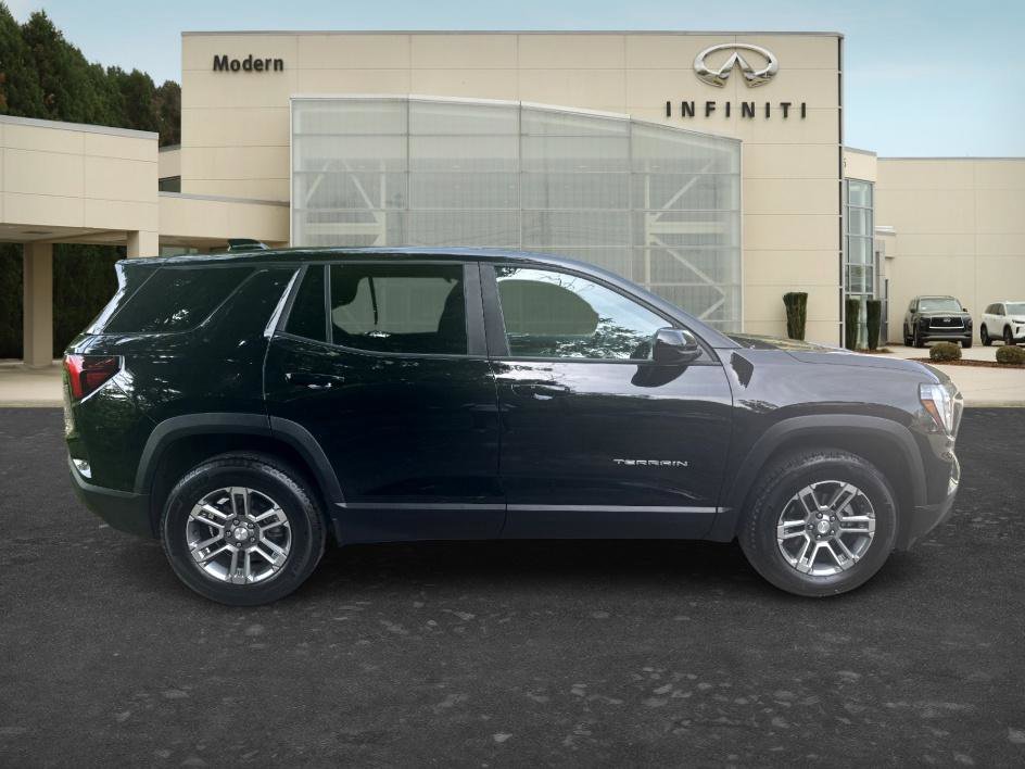 Used 2025 Ebony Twilight Metallic GMC AWD Elevation image 4