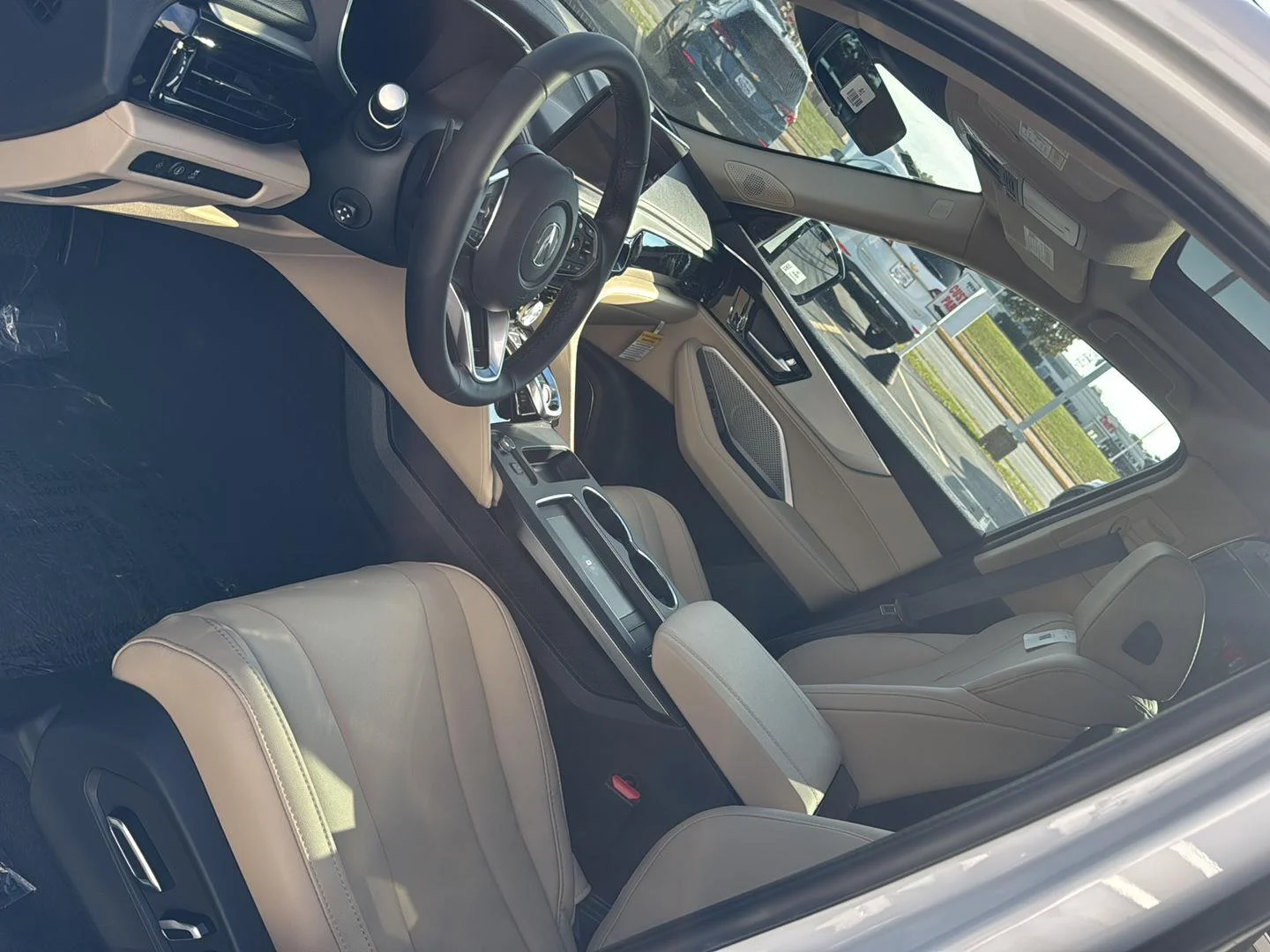 New 2026 Platinum White Pearl Acura SH-AWD image 15