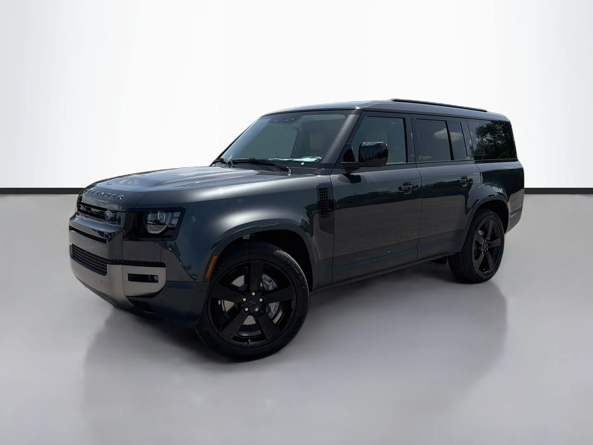 New 2026 Carpathian Grey Land Rover S image 1
