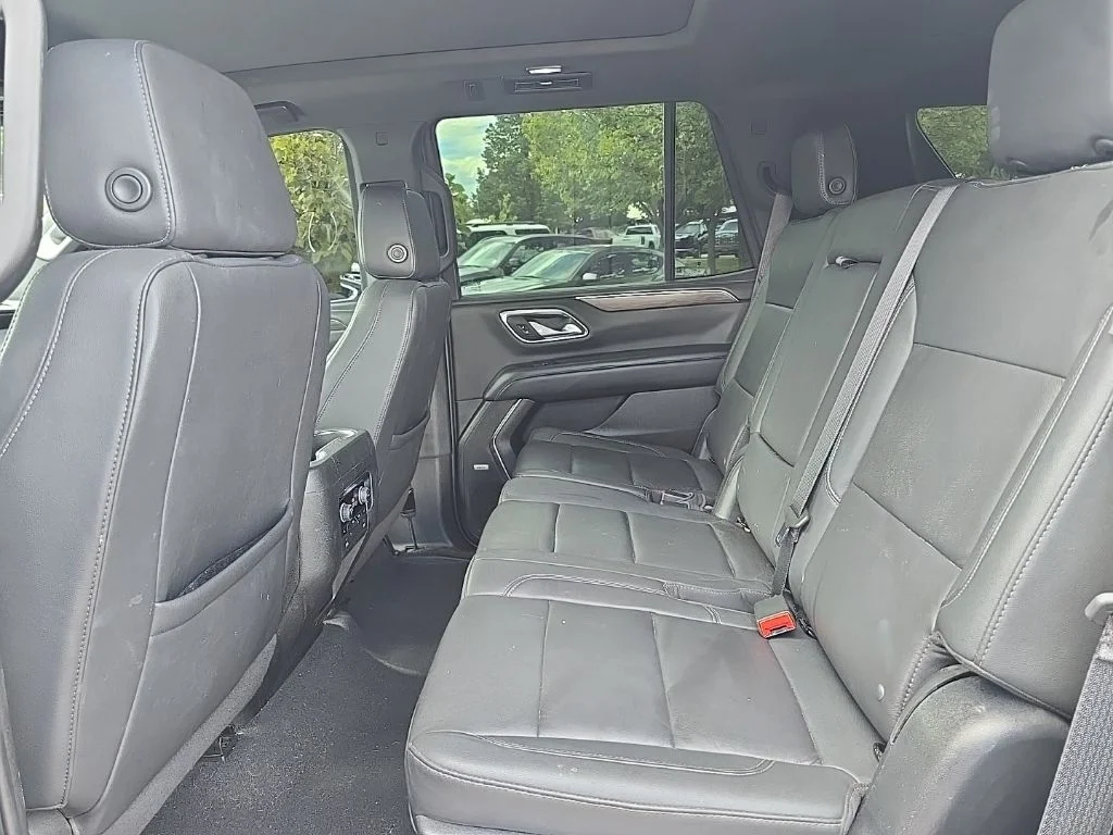 Used 2022 Steel Metallic Chevrolet LT image 10