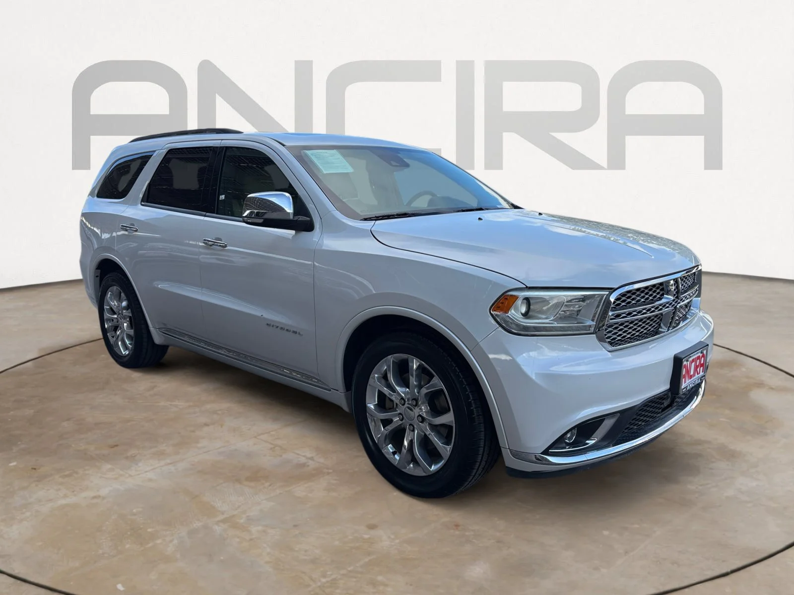 Used 2016 Ivory 3-Coat Dodge Citadel image 6