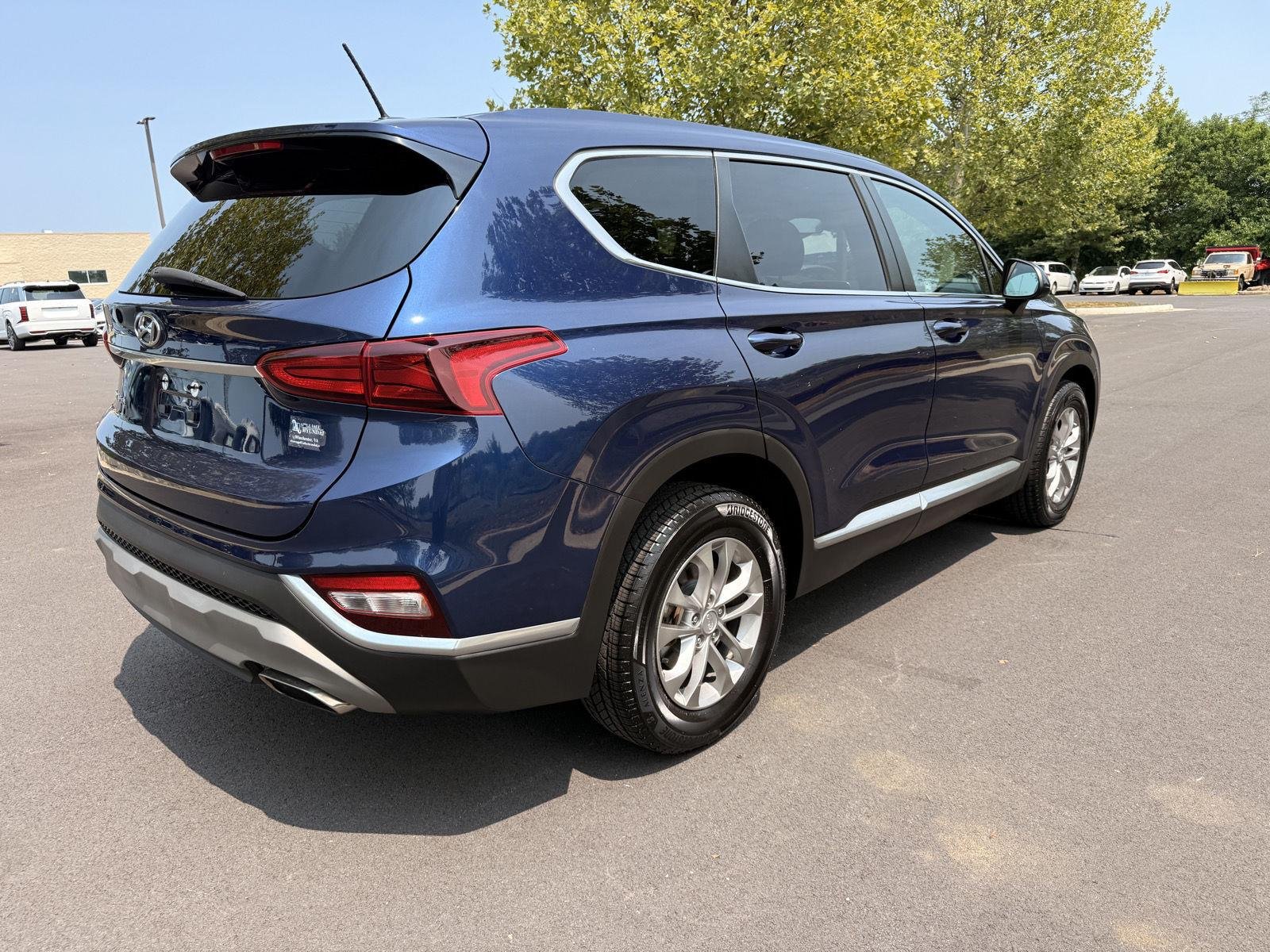 Used 2019 Stormy Sea Hyundai SE image 5