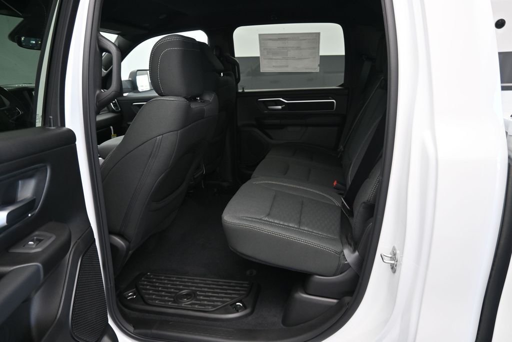 New 2026 Bright White Clear-Coat Exterior Paint RAM Big Horn/Lone Star image 17