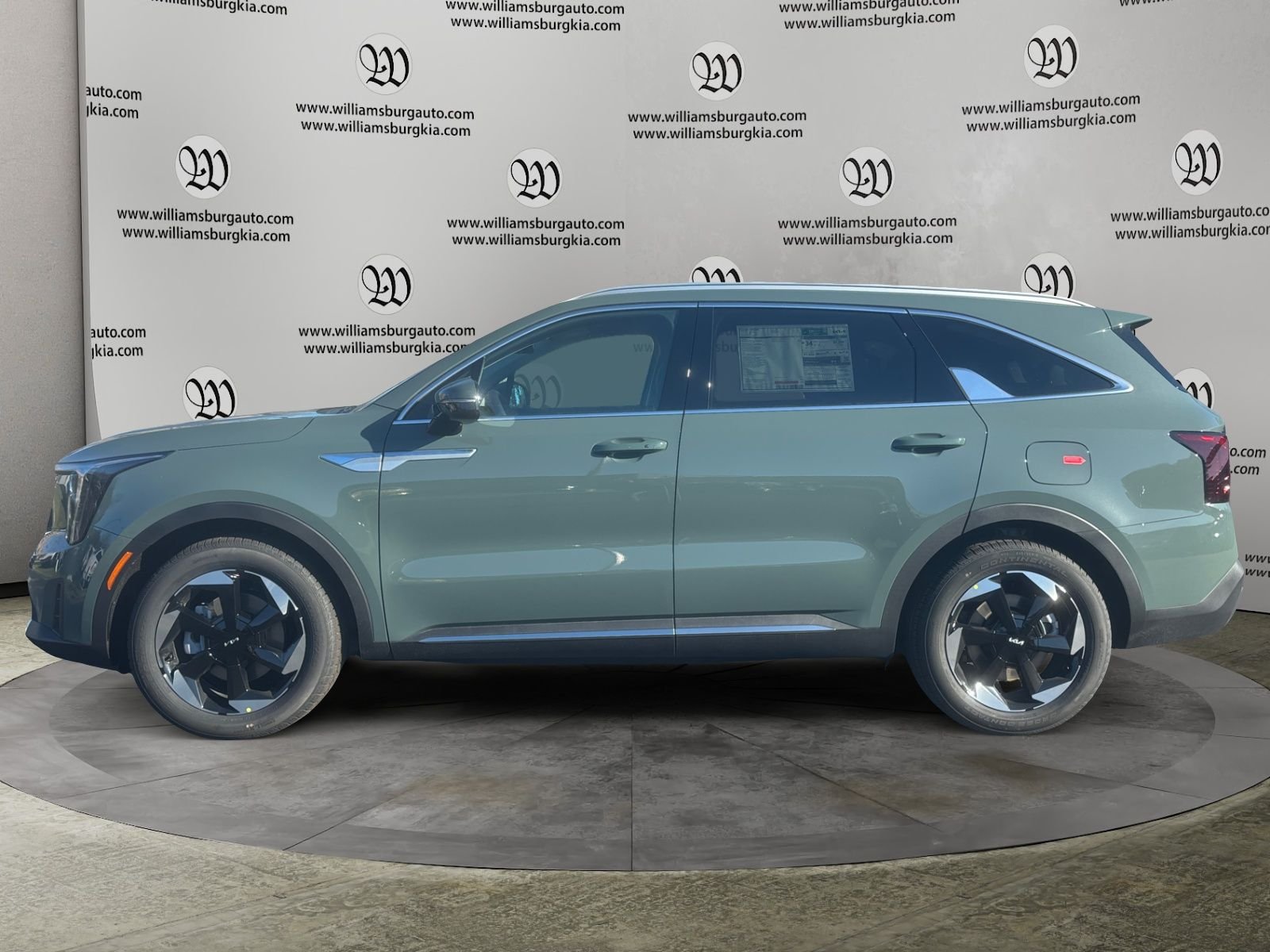 New 2026 Cityscape Green Kia EX image 2