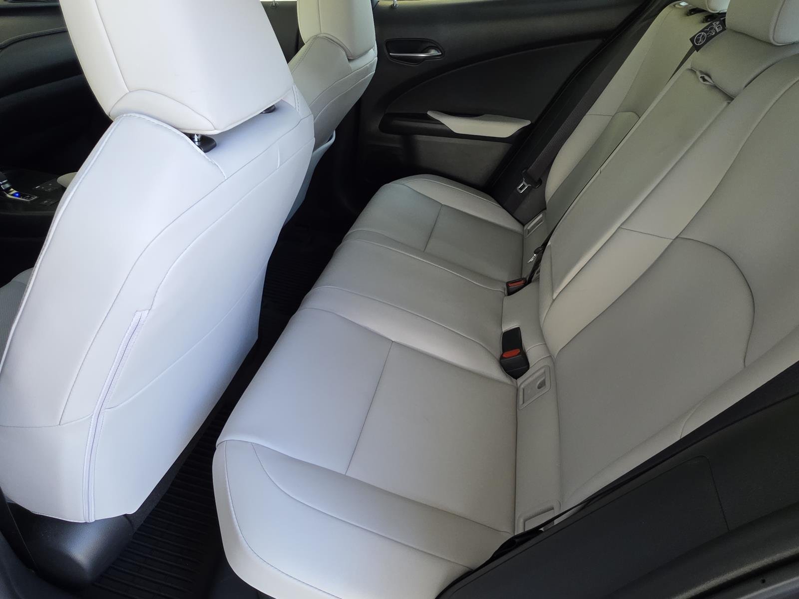 Used 2025 Gray Lexus 300h Premium image 9