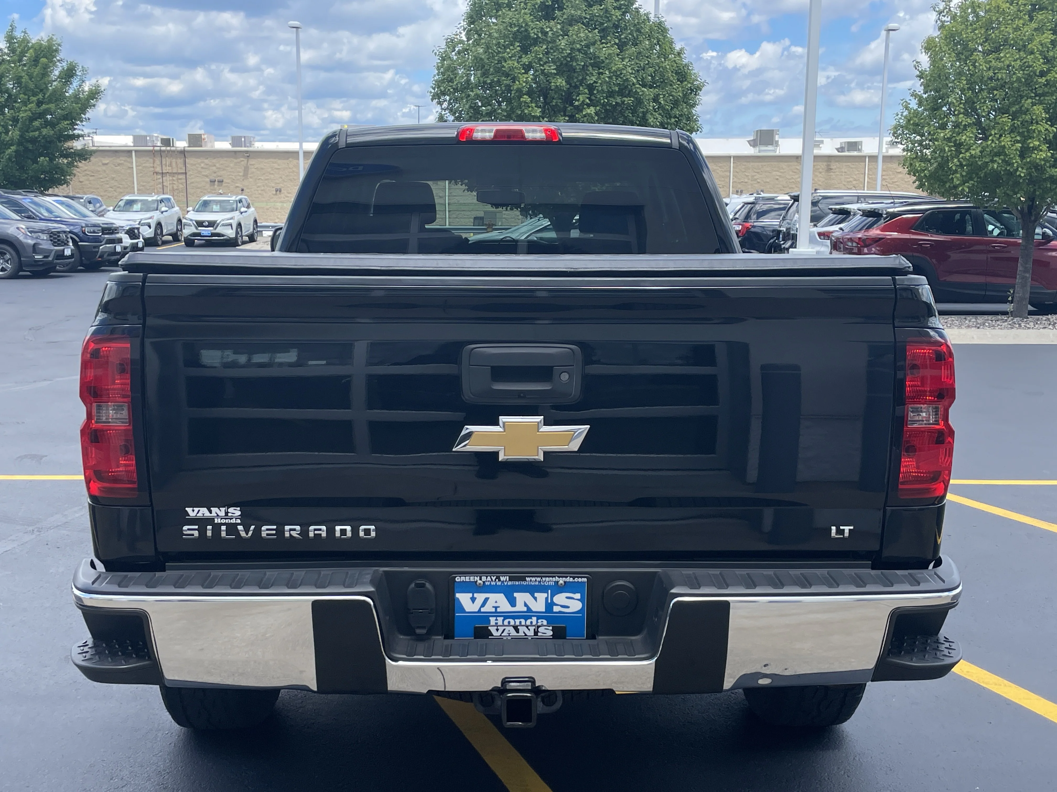 Used 2015 Black Chevrolet LT image 6