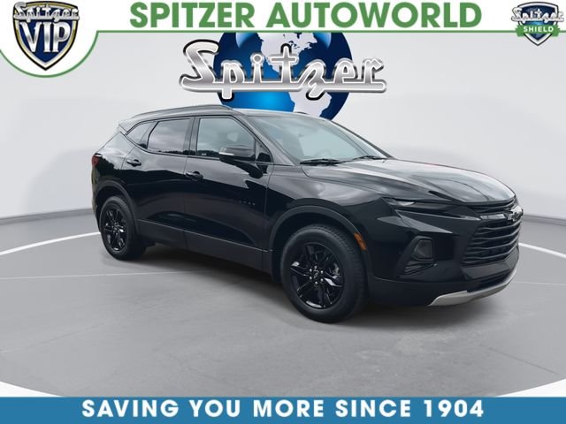 Used 2021 Black Chevrolet LT image 2