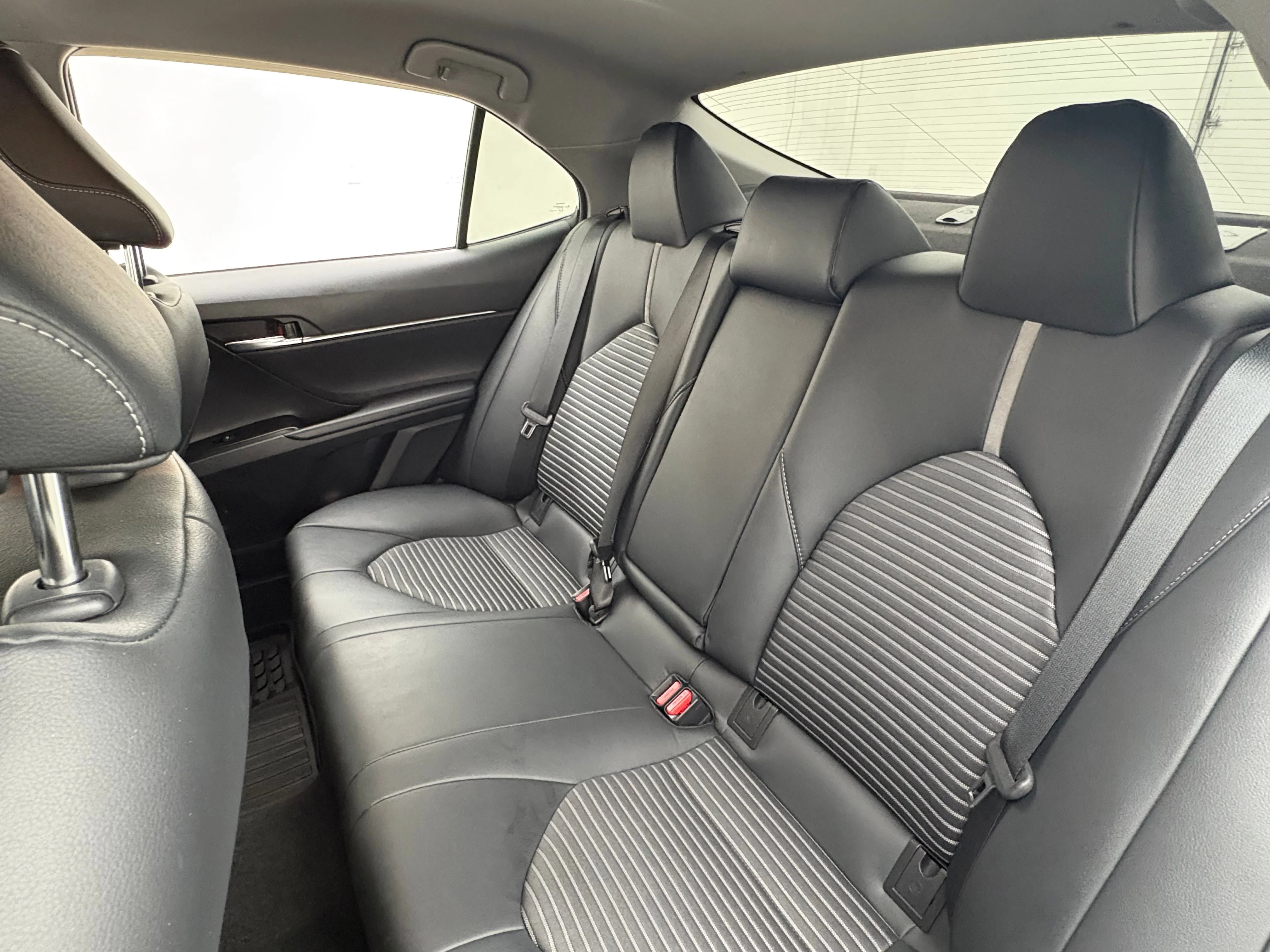 Used 2019 Celestial Silver Metallic Toyota SE image 37