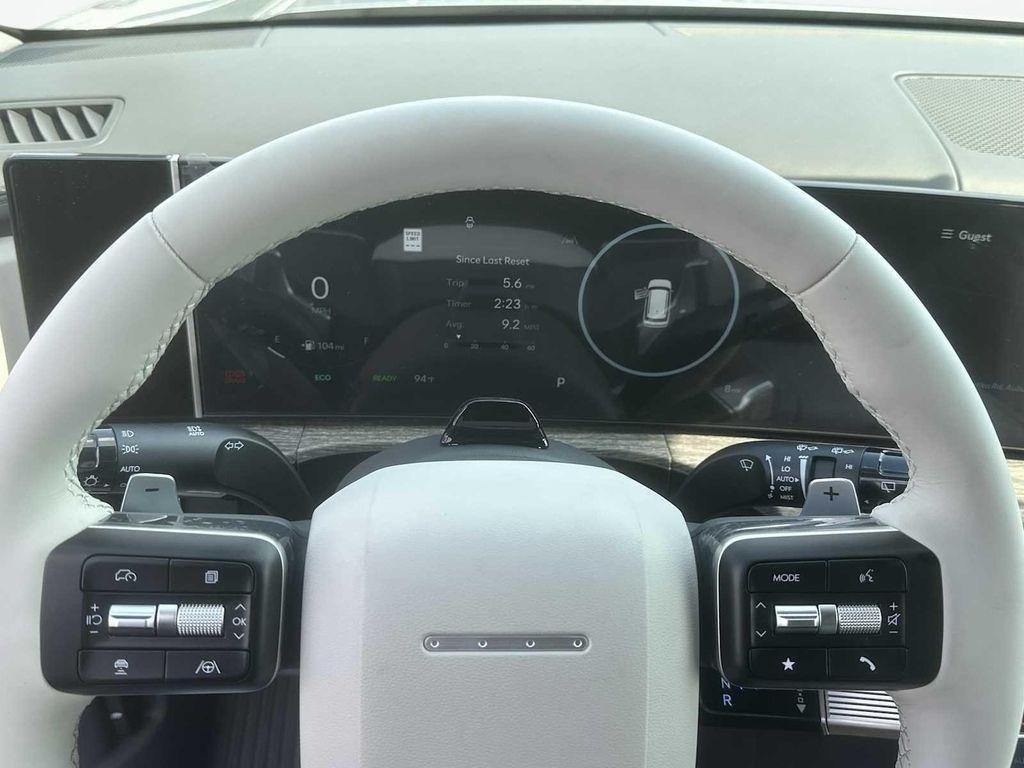 2026 Hyundai Santa Fe Limited - Photo 15