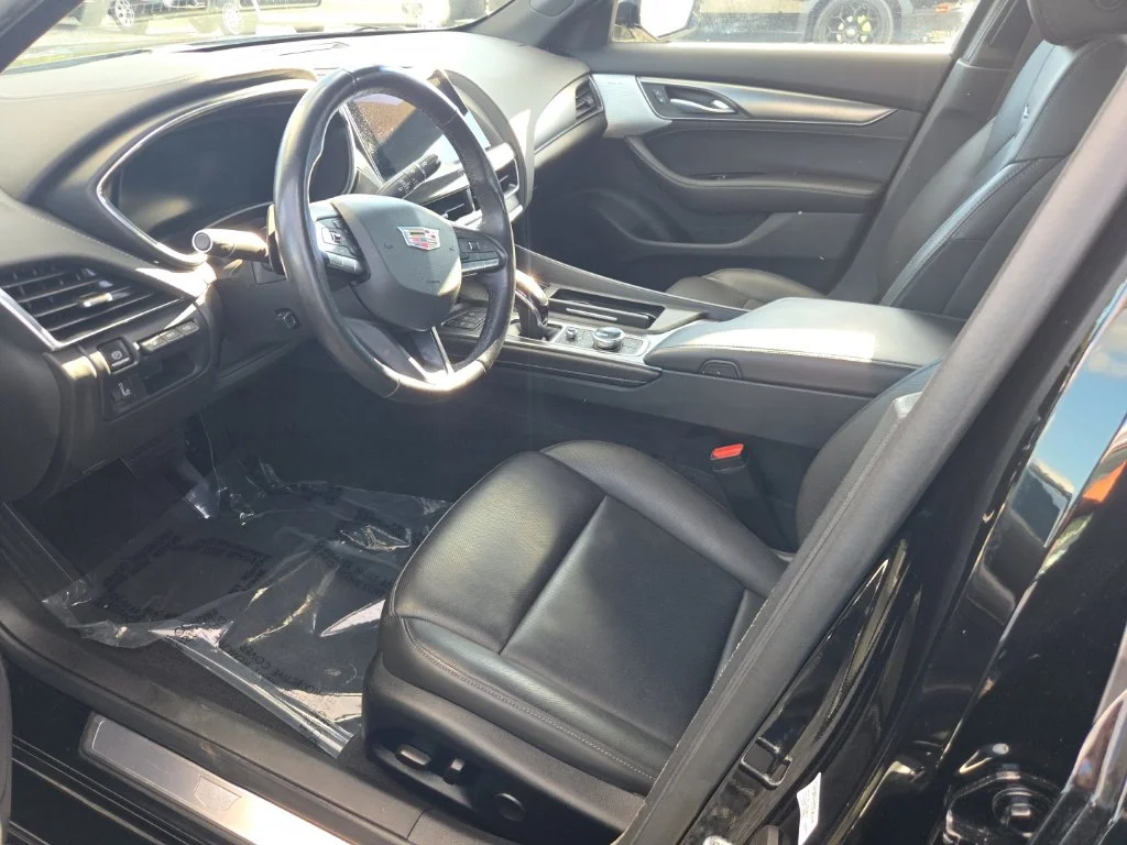 Used 2022 Black Cadillac Premium Luxury image 3