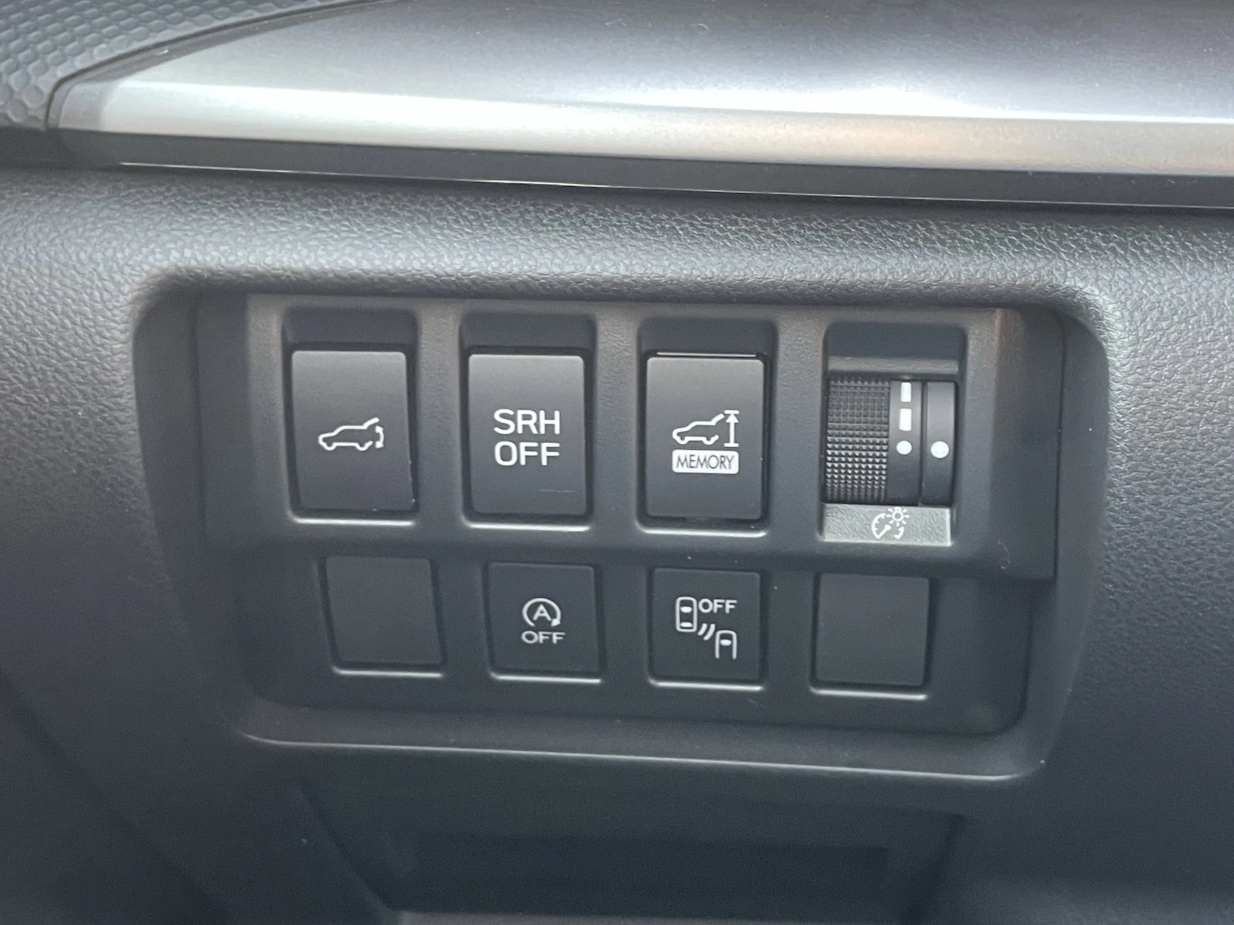 Used 2024 Magnetite Gray Metallic Subaru Premium image 31