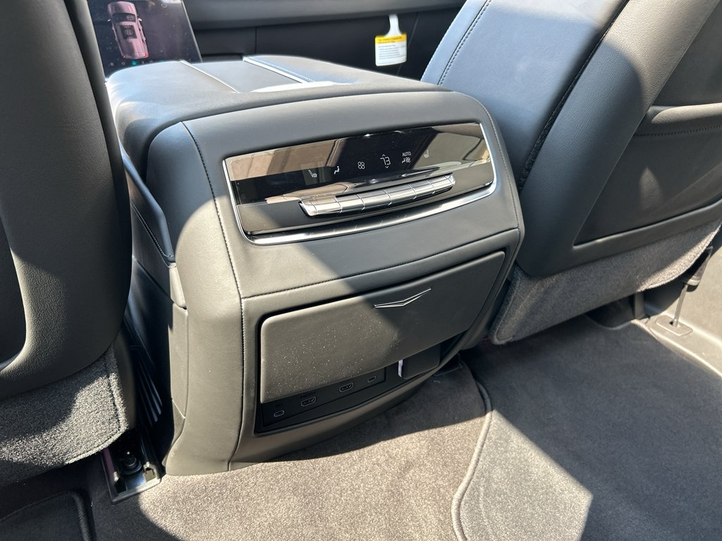2026 Cadillac Escalade ESV Platinum Sport - Photo 18
