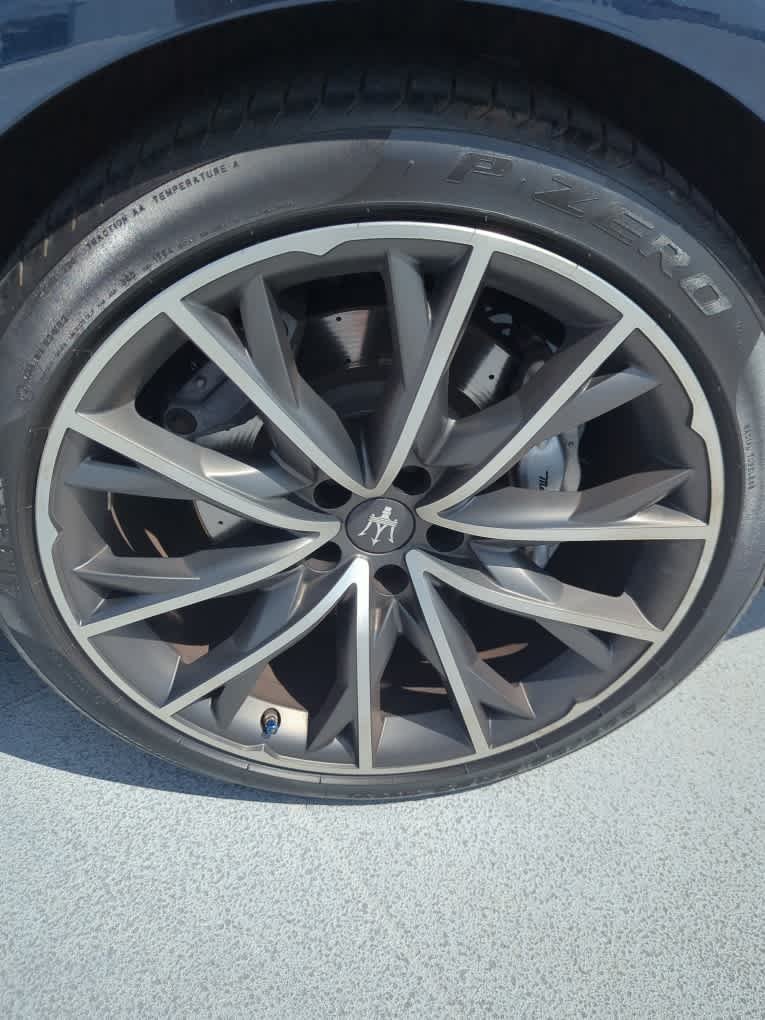 Used 2019 Grigio Maratea Metallescent Maserati S GranLusso image 13