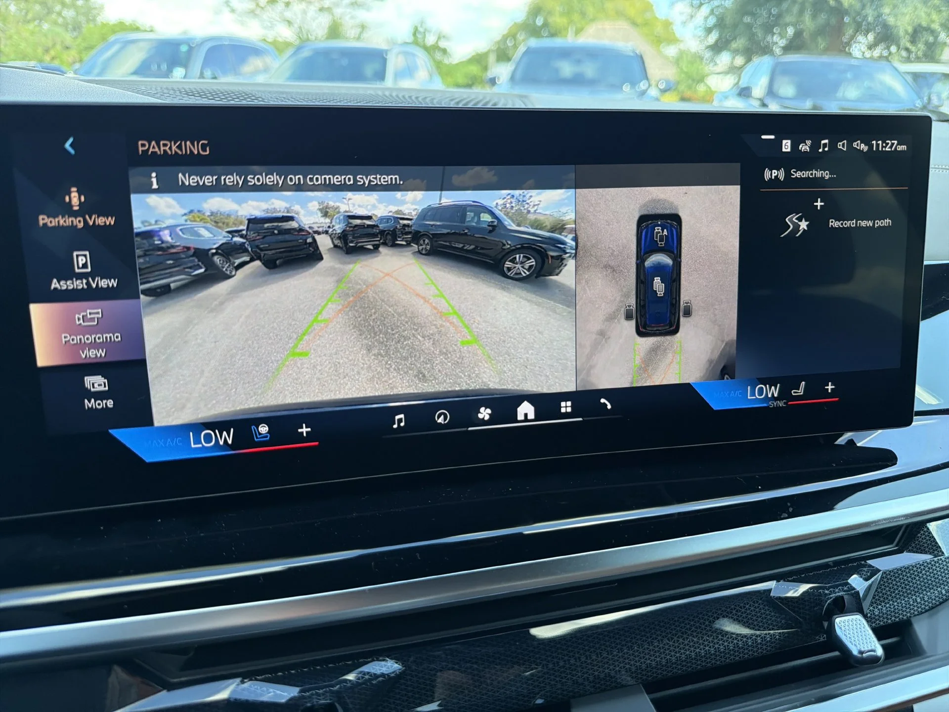 New 2027 Tanzanite Blue II Metallic BMW xDrive40i image 31