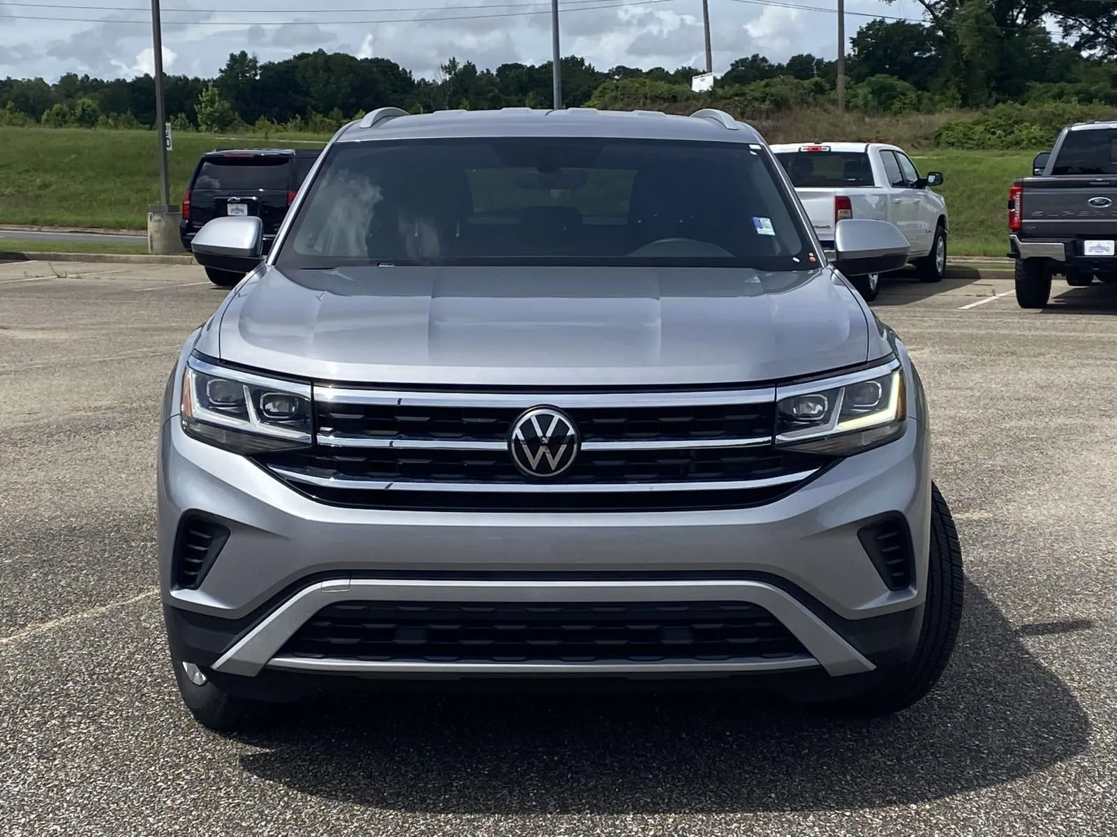 Used 2020 Silver Volkswagen 2.0T S image 2