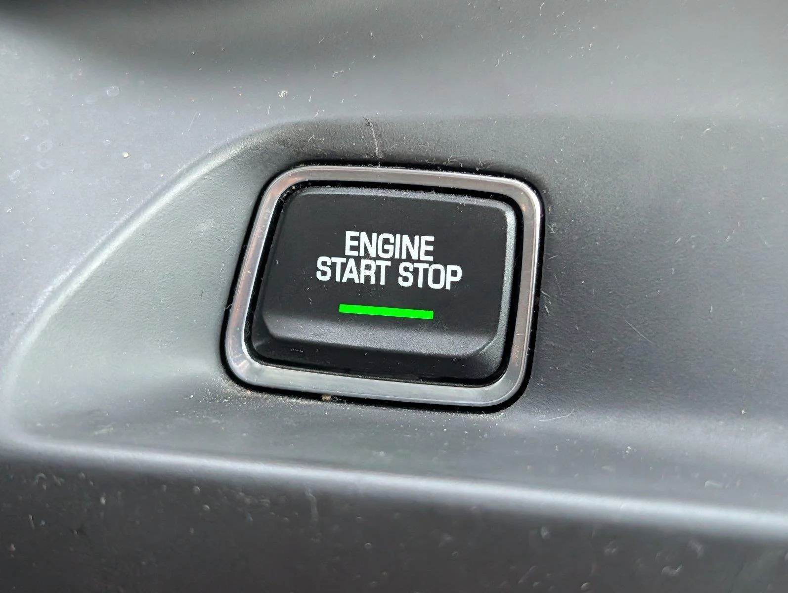 Used 2023 RIVERSIDE BLUE METALLIC Chevrolet 1LT image 25